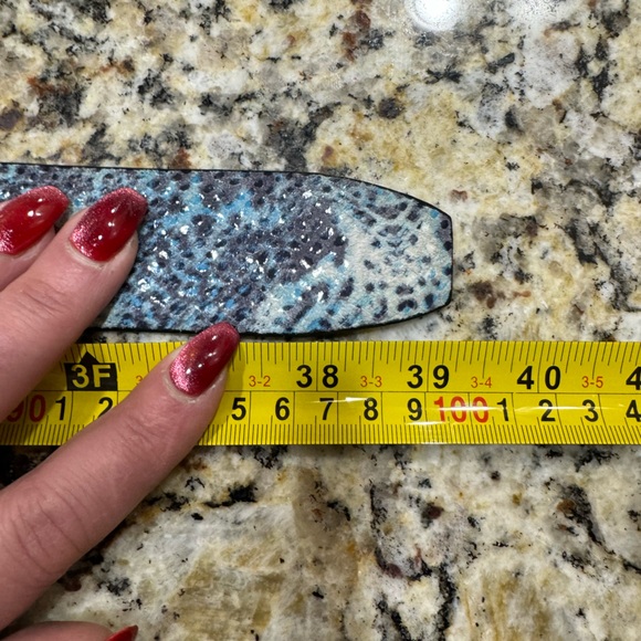 Guess women’s belt - Picture 8 of 8